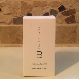 Beautycounter Hydrating Face Oil